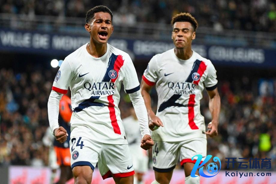 [图]拉莫斯戴帽 巴黎4-1蒙彼利埃取近四轮首胜