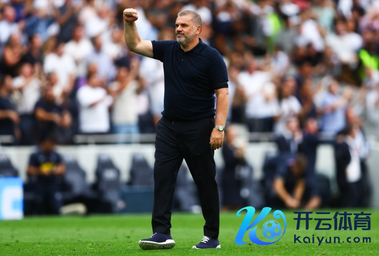 小雷德纳普:热刺应专注于联赛杯体育最新信息,他们有实力淘汰曼联